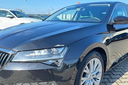 Skoda Superb 87.496 km 27.799 &euro; Nabburg 92507