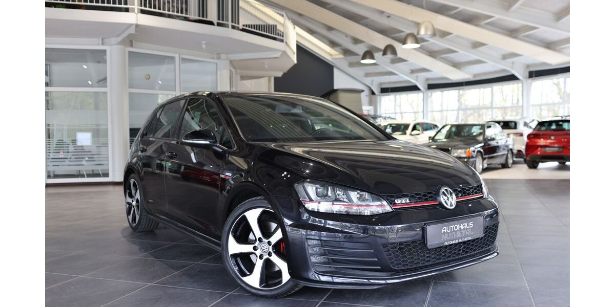 VW Golf 77.376 km 16.980 &euro; Nuthetal 14558