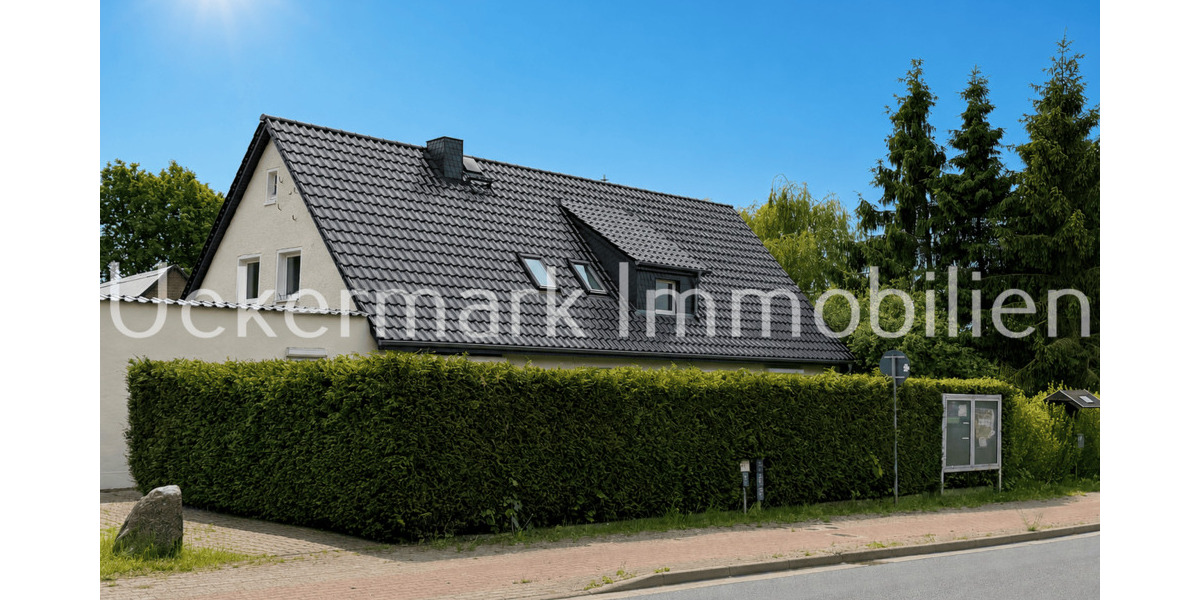 Einfamilienhaus Woldegk Bredenfelde - 8 Zimmer, 220 m&sup2;, 369.000&euro; | Angebot:26788101