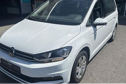 VW Touran 42.810 km 20.999 &euro; Chemnitz 09125