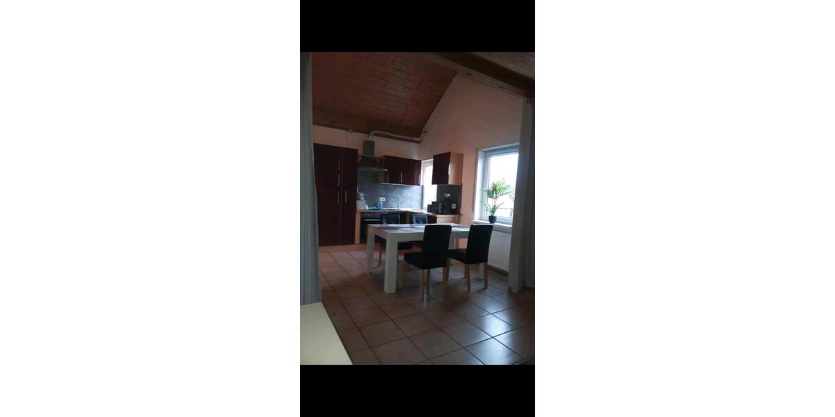 Dachgeschoßwohnung Deidesheim - 3 Zimmer, 62 m&sup2;, 20&euro; | Angebot:26669823
