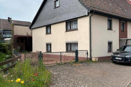 Haus Osterode am Harz - 10 Zimmer, 153 m&sup2;, 280.000&euro; | Angebot:26995749