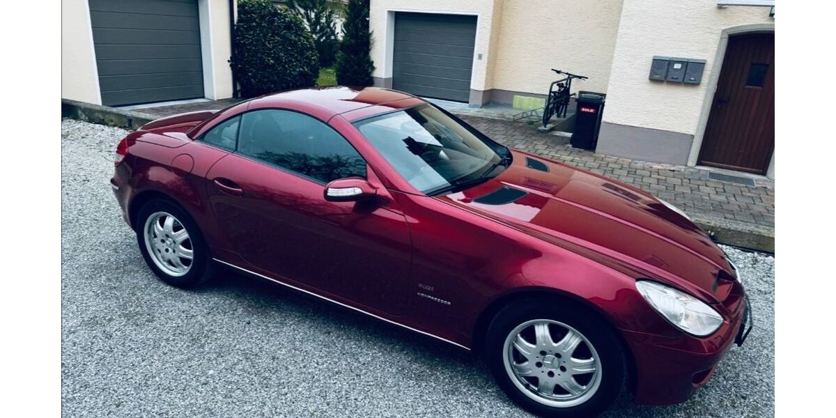 Mercedes-Benz SLK 200 89.652 km 10.500 &euro; Bad.buchau 88422