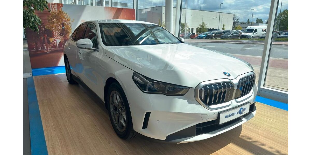 BMW 520 8.974 km 54.500 &euro; Erlangen 91058