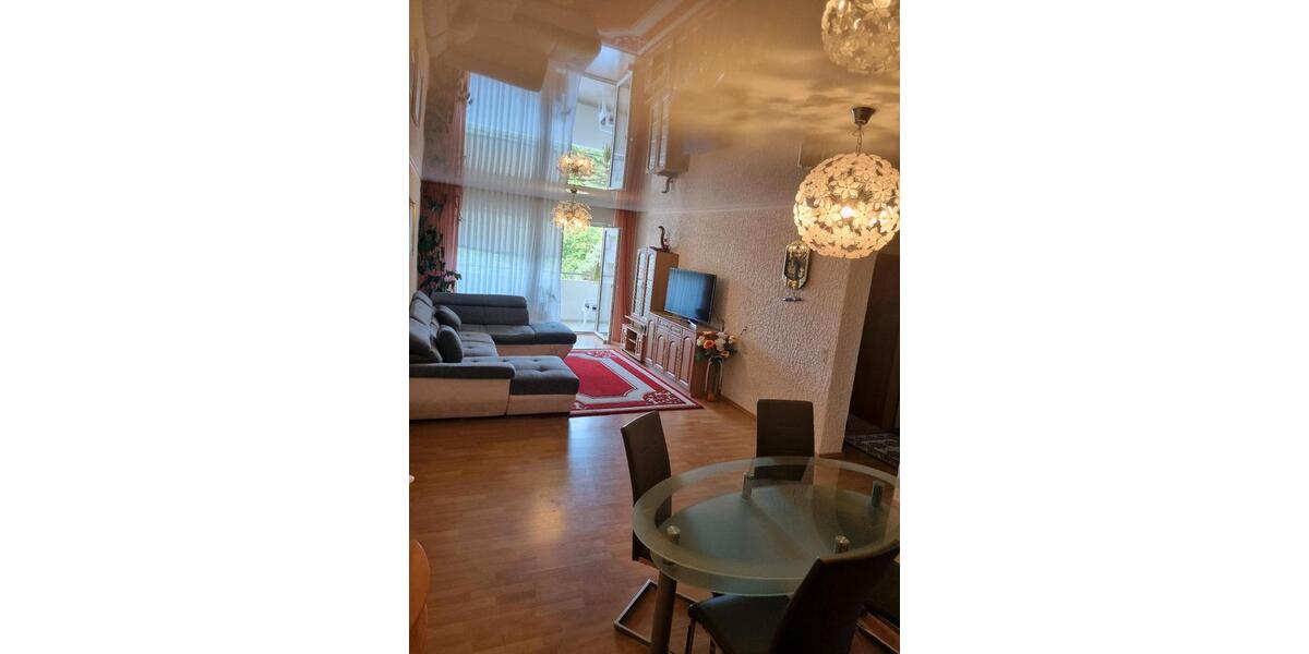 Etagenwohnung Landstuhl - 3 Zimmer, 107 m&sup2;, 135.000&euro; | Angebot:27211718