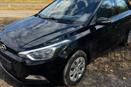 Hyundai i20 60.289 km 7.900 &euro; Gelsenkirchen 45891