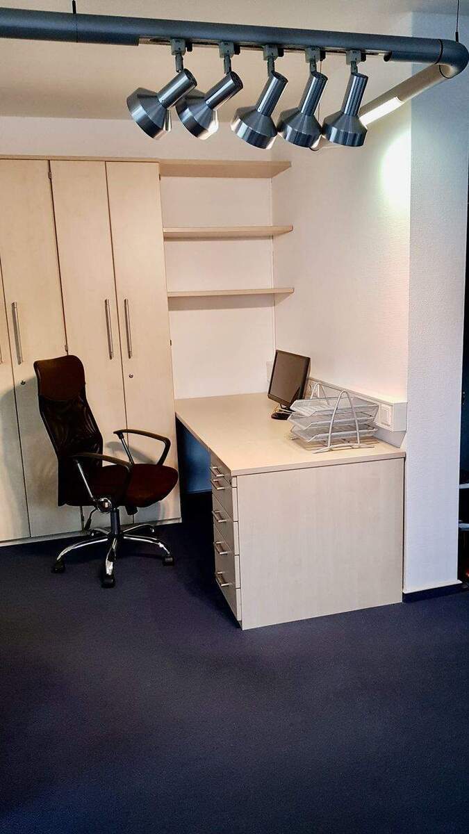 Arbeitsplätze in einem Architekturbüro - All-in-Miete zimmer