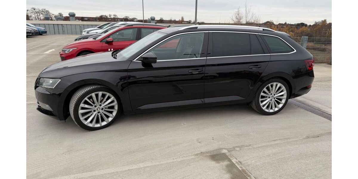 Skoda Superb 224.900 km 13.000 &euro; Garbsen 30826