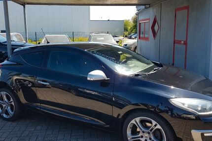 Renault Megane 170.239 km 7.499 € Enger 32130
