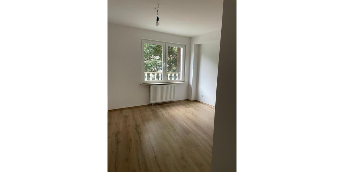Etagenwohnung Wetter (Ruhr) - 3 Zimmer, 115 m&sup2;, 1.300&euro; | Angebot:26476402