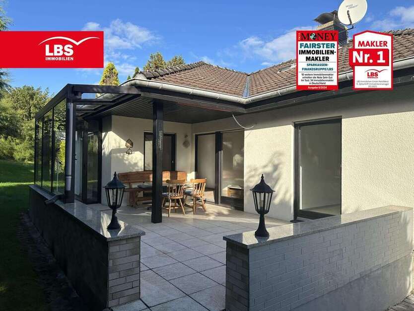 Haus zum Kaufen in Lügde 247.000 € 142.02 m²