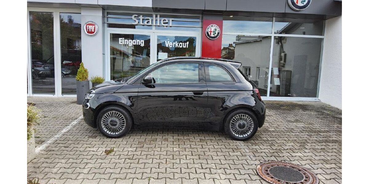 Fiat 500e 31.400 km 15.990 &euro; Freilassing 83395