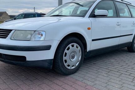 VW Passat 150.000 km 690 € Oschatz 04758