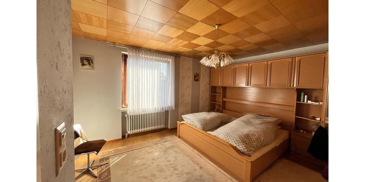 Einfamilienhaus Bremerhaven Leherheide - 7 Zimmer, 150 m&sup2;, 259.000&euro; | Angebot:27413912