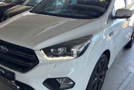Ford Kuga 65.635 km 17.990 &euro; Magstadt 71106