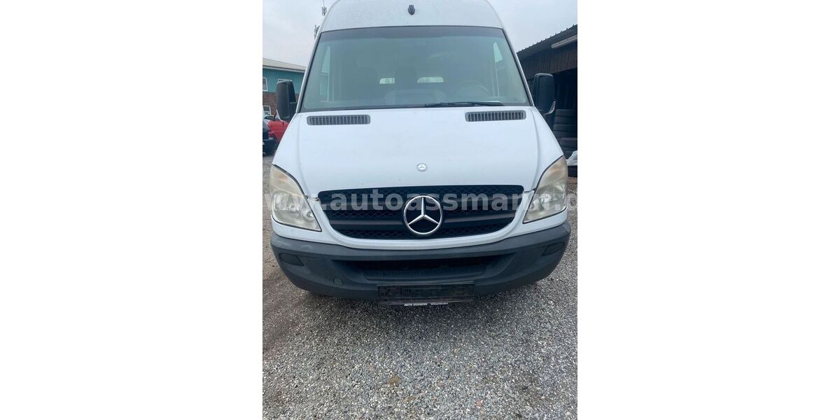 Mercedes-Benz Sprinter 322.230 km 2.990 &euro; Wittenförden 19073