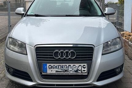 Audi A3 202.000 km 1.499 &euro; Hochstadt 76879