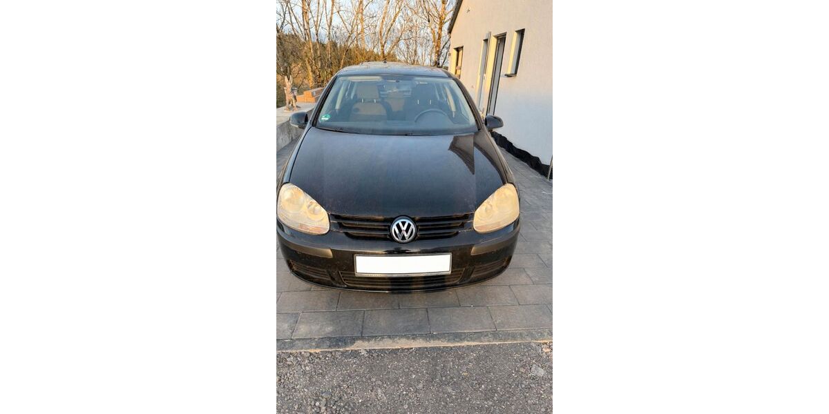 VW Golf 124.800 km 2.800 &euro; Bleialf 54608