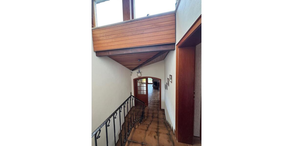 Einfamilienhaus Bad Münstereifel - 8 Zimmer, 226 m&sup2;, 840.000&euro; | Angebot:26960404