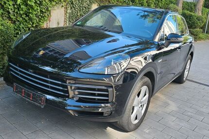 Porsche Cayenne 87.800 km 52.999 &euro; München 80689