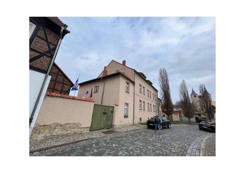 sanierungsbedürftiges MFH in Seeland OT Frose Sachsen Anhalt