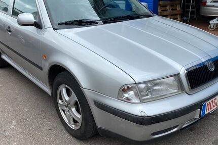 Skoda Octavia 350.000 km 999 € Mosbach 74821