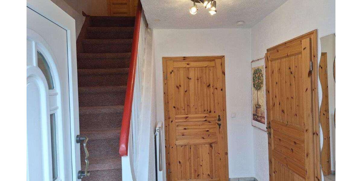 Zwei Häuser auf einem Grundstück – Vielseitigkeit, Platz und Potenzial - Doppelhaushälfte Pößneck | Angebot:25475150