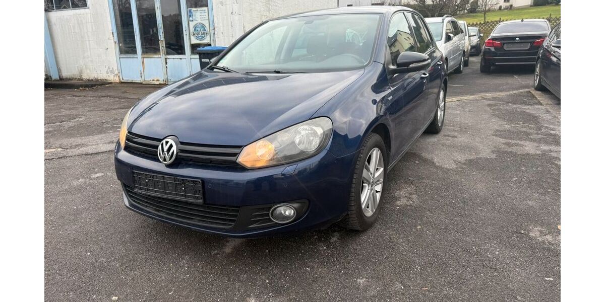 VW Golf 186.582 km 4.599 &euro; Neuenrade 58809