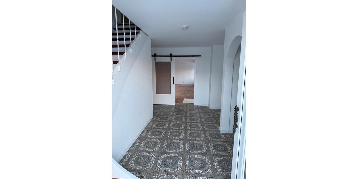 Einfamilienhaus in ruhiger Umgebung zu vermieten -KEIN VERKAUF - 6 zimmer