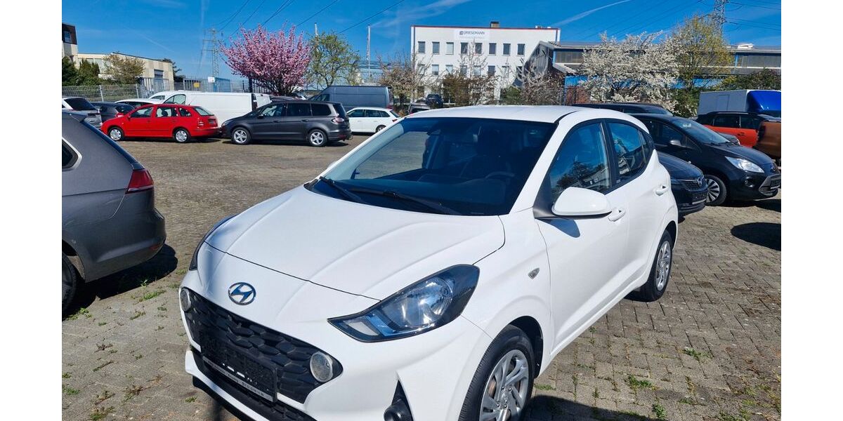 Hyundai i10 43.000 km 10.700 &euro; Wesseling 50389