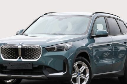 BMW iX1 27.929 km 38.480 &euro; Daun-Pützborn 54550