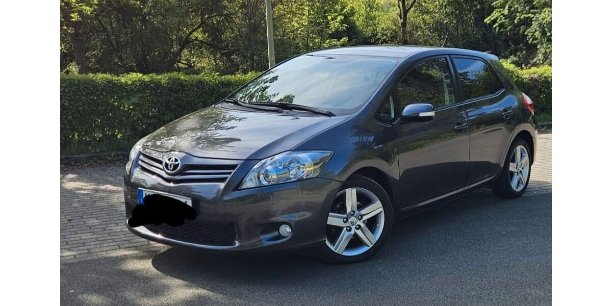 Toyota Auris 132.868 km 5.900 &euro; Lauterecken 67742