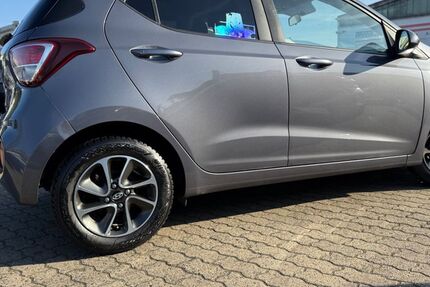Hyundai i10 177.568 km 5.299 &euro; Hanau 63452