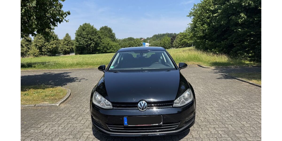 VW Golf 140.000 km 6.699 &euro; Halver 58553