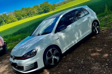 VW Golf 155.000 km 13.000 &euro; Heikendorf 24226