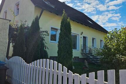 Wohnung Parsberg - 4 Zimmer, 104 m&sup2;, 354.900&euro; | Angebot:24524114