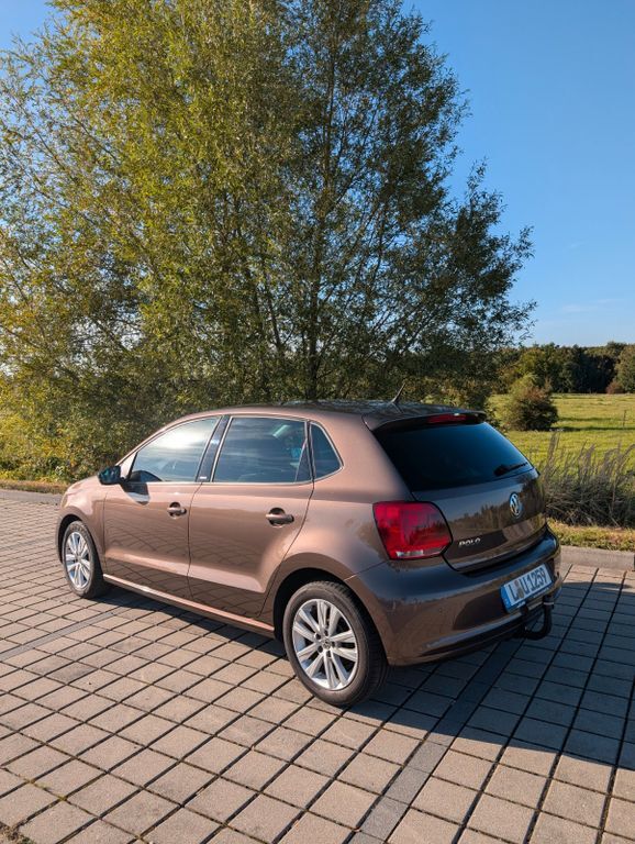 VW Polo 107.000 km 7.400 € Borna 04552