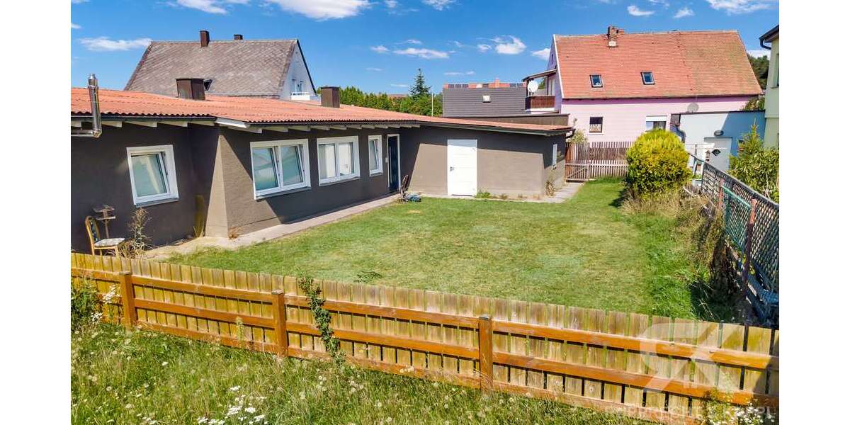 Haus zum Kaufen in Grafenwöhr 259.000 € 114 m² 5 zimmer