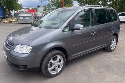 VW Touran 209.000 km 3.600 &euro; Nürnberg 90463
