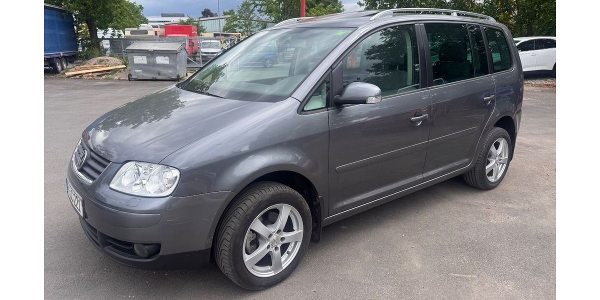 VW Touran 209.000 km 3.600 &euro; Nürnberg 90463
