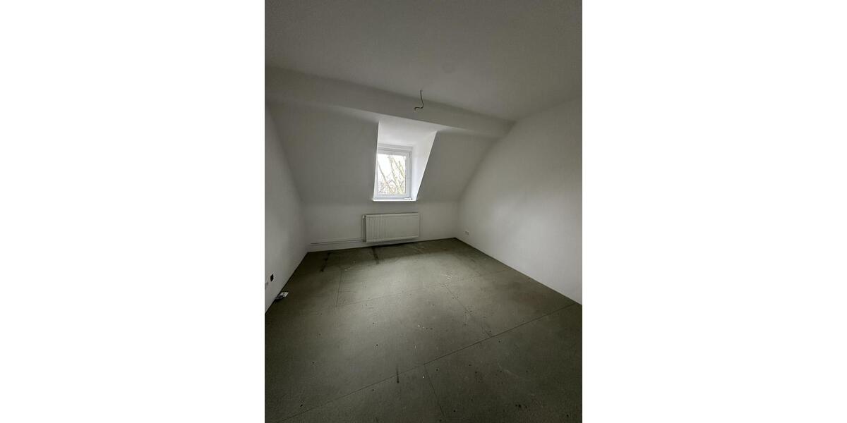 Dachgeschoßwohnung Bottrop - 2.5 Zimmer, 48 m&sup2;, 433&euro; | Angebot:25434223
