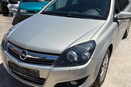 Opel Astra 246.307 km 2.500 &euro; Nürnberg 90427