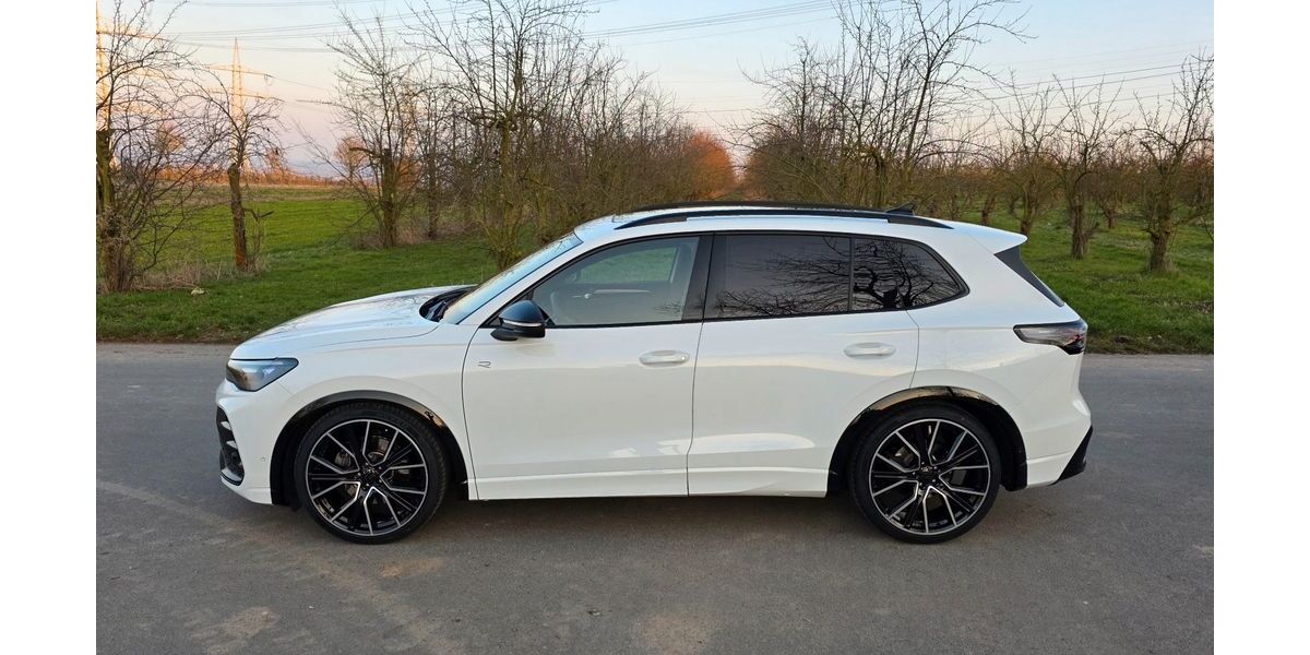 VW Tiguan 24.900 km 46.900 &euro; Kettig 56220