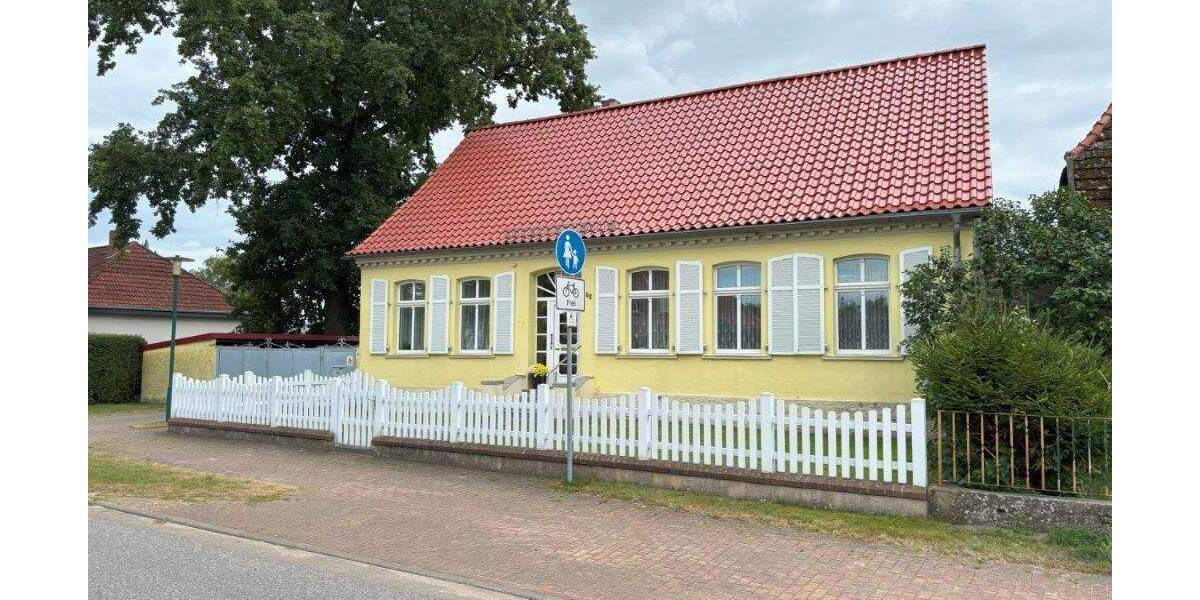 Einfamilienhaus Lenzen - 4 Zimmer, 136 m&sup2;, 128.000&euro; | Angebot:25797572