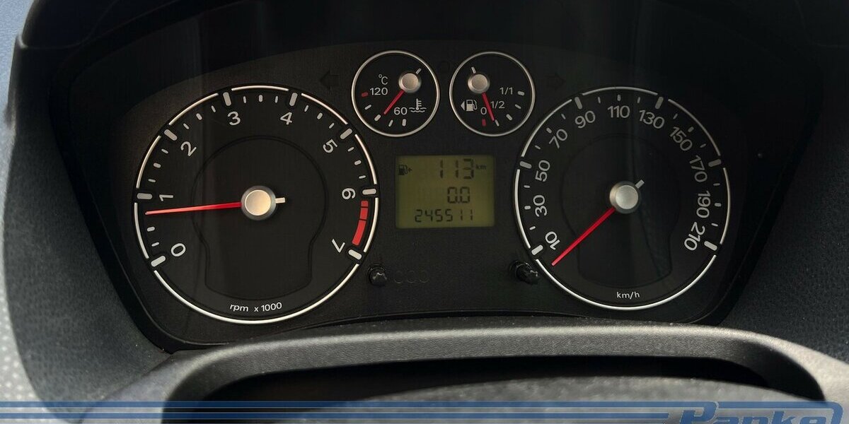 Ford Fiesta Ambiente 1.3*Radio/CD*AUX*Klima* 245.511 km 1.390 &euro; Berlin 13187