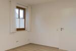 Etagenwohnung Berngau - 3 Zimmer, 73 m&sup2;, 850&euro; | Angebot:26090307