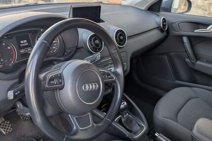 Audi A1 99.800 km 12.500 &euro; Offenbach 63069
