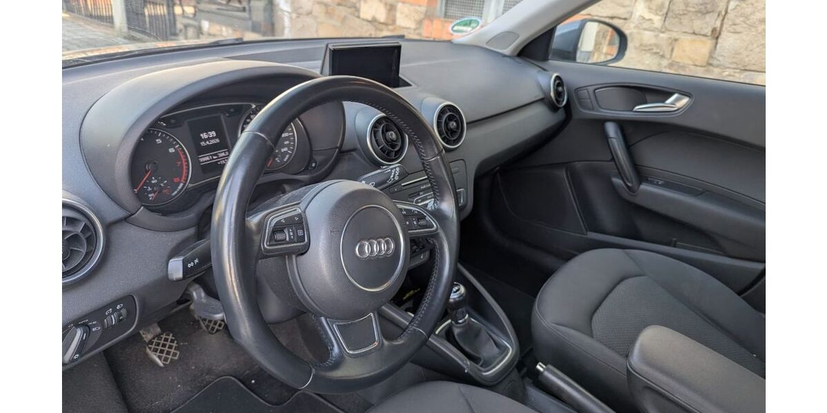 Audi A1 99.800 km 12.500 &euro; Offenbach 63069