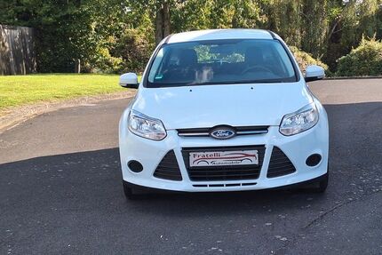 Ford Focus 153.702 km 4.999 € Brühl bei Köln 50321