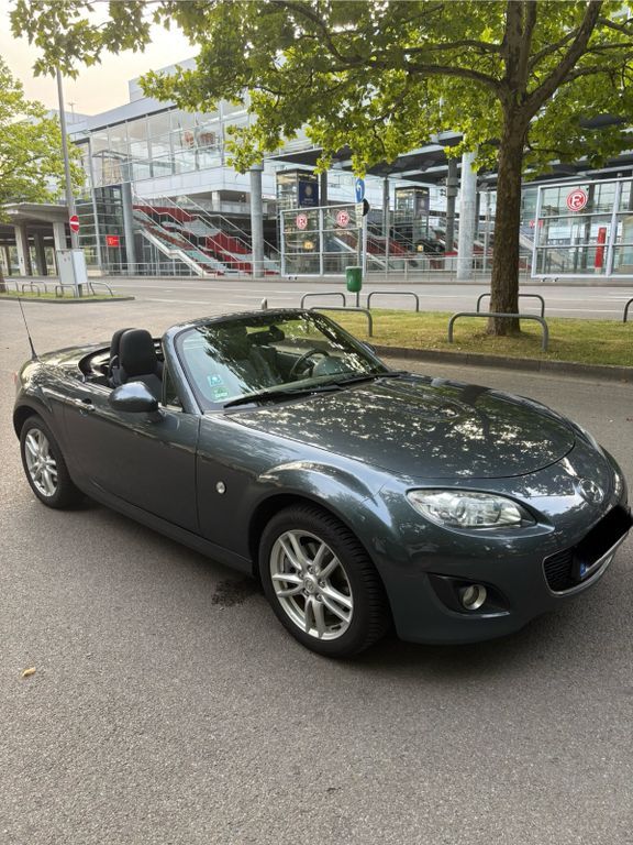 Mazda MX-5 176.000 km 9.000 € Kerken 47647